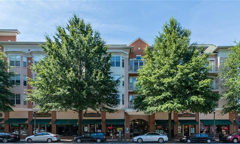 1st image of 225 E Ponce De Leon Ave APT 325