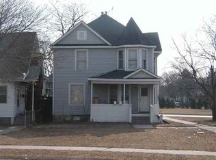 729 W 5th St #3, Waterloo, IA 50702