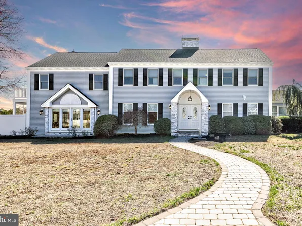 2815 Schooner Ln, Hammonton, NJ 08037