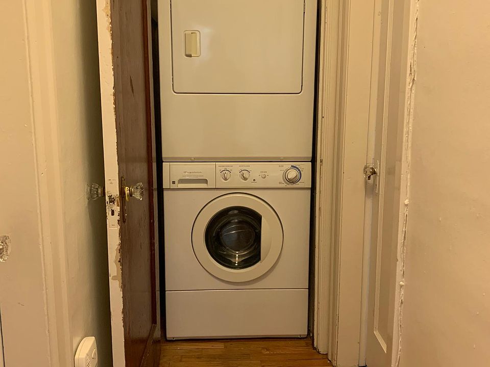 Washer and dryver