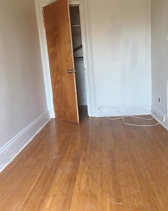 2nd image of 1539 Pacific St APT 4