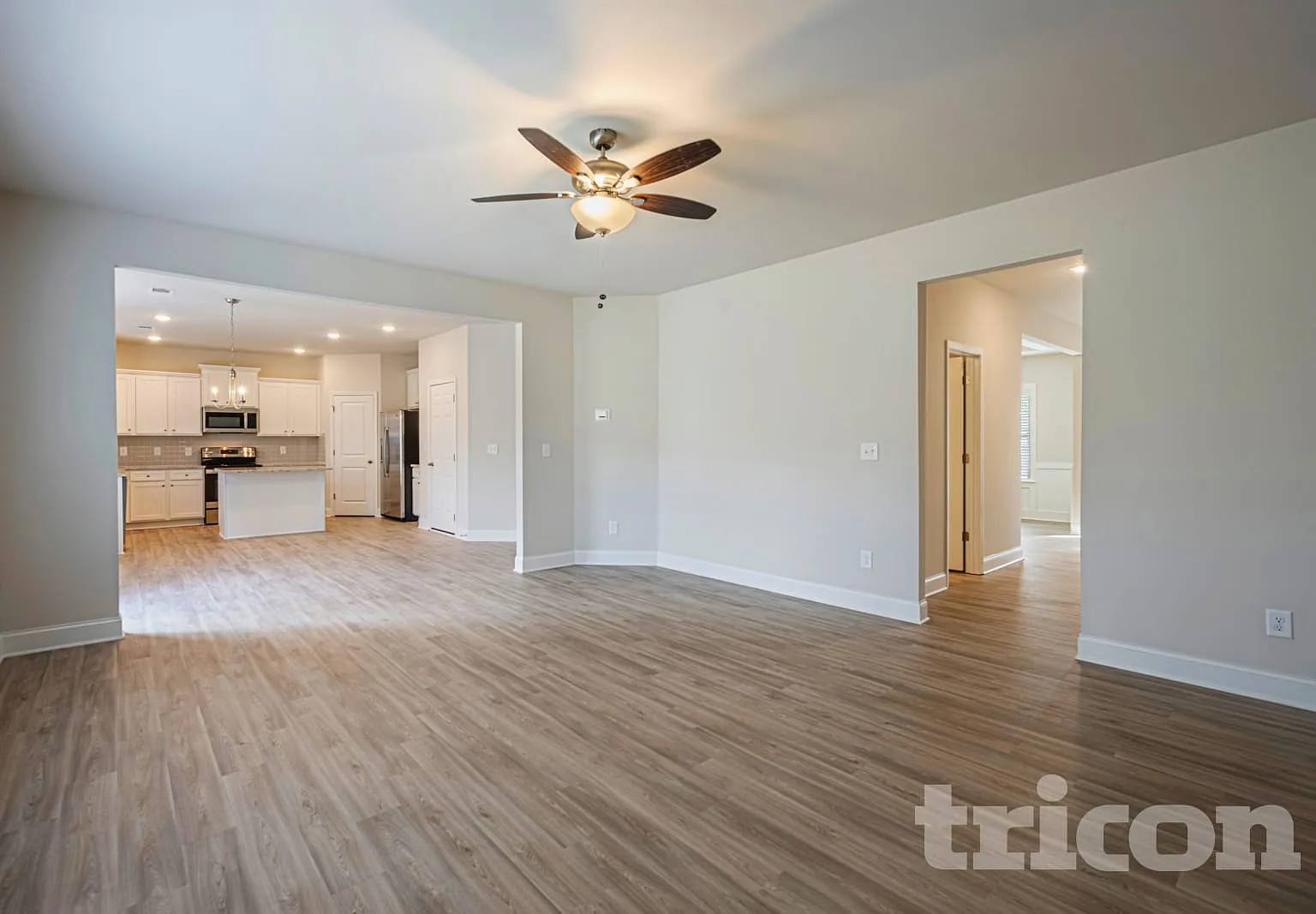 204 Margrave Dr Holly Springs GA — Photo 2