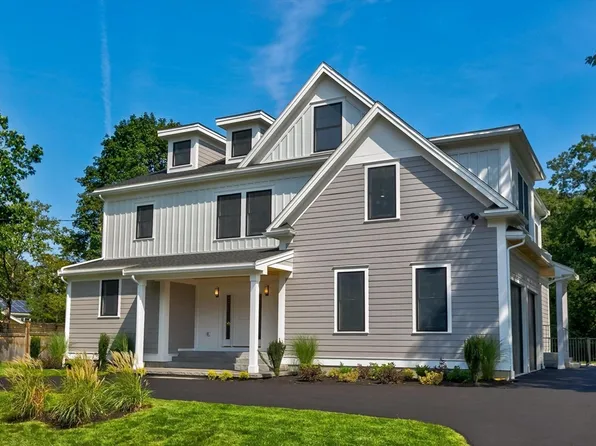 276 Lexington St, Newton, MA 02466