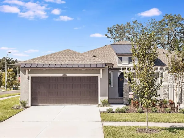 335 Villa Corte Dr, Lutz, FL 33549
