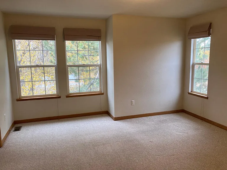 1115 W Swallow Rd #16 — Photo 10