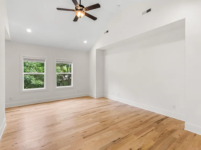 407 Scott Ave #A — Photo 18