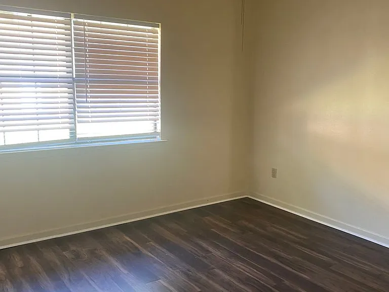 8723 Gsri Ave — Photo 8