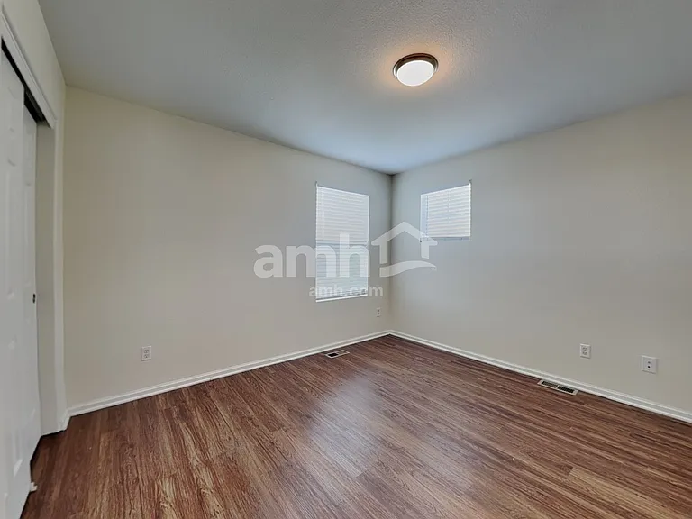 16322 E 104th Way — Photo 13