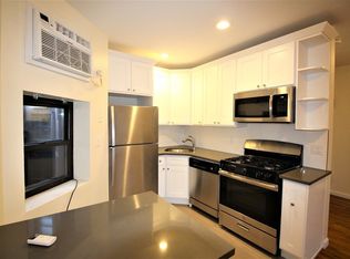 76 Rapelye St #2F, Brooklyn, NY 11231