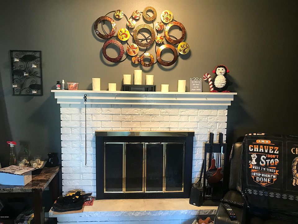2nd image of 1938 23rd Ave S