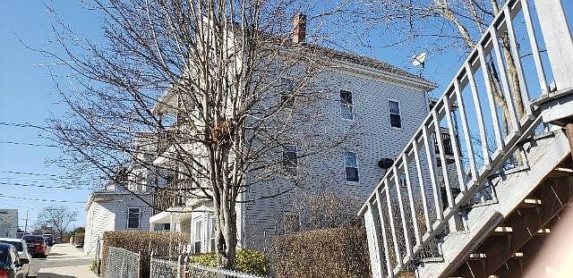 2nd image of 23 Grove St