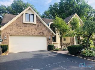 7227 Cloister Rd, Toledo, OH 43617