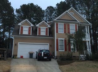 305 Country Valley Ct, Apex, NC 27502