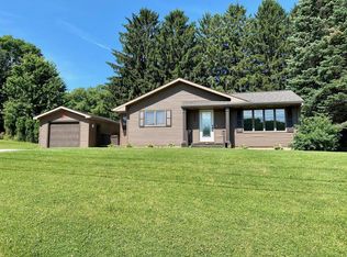 809 Jeremiah St SE, Preston, MN 55965