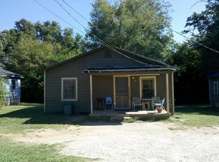 106-108 Oak Ln, Lagrange, GA 30241