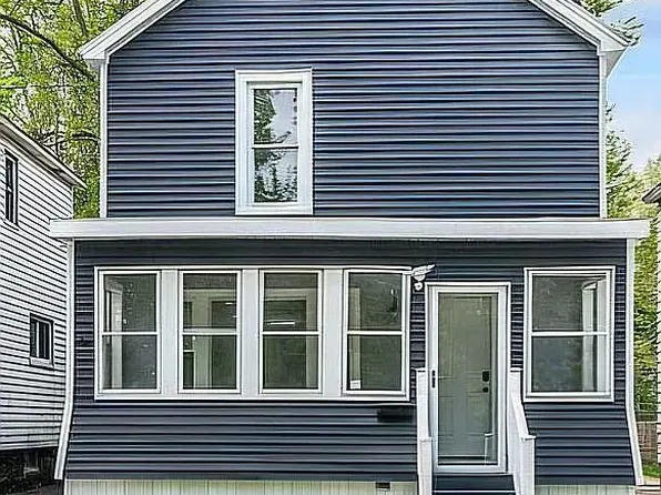 1684 Lake Boulevard, Schenectady, NY 12304