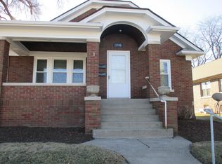 1745 W Locust St, Davenport, IA