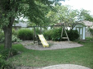 8907 Gutenberg Rd, Jeffersontown, KY 40299