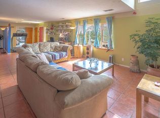 20 Calle De Golondrina S, Tres Piedras, NM 87577
