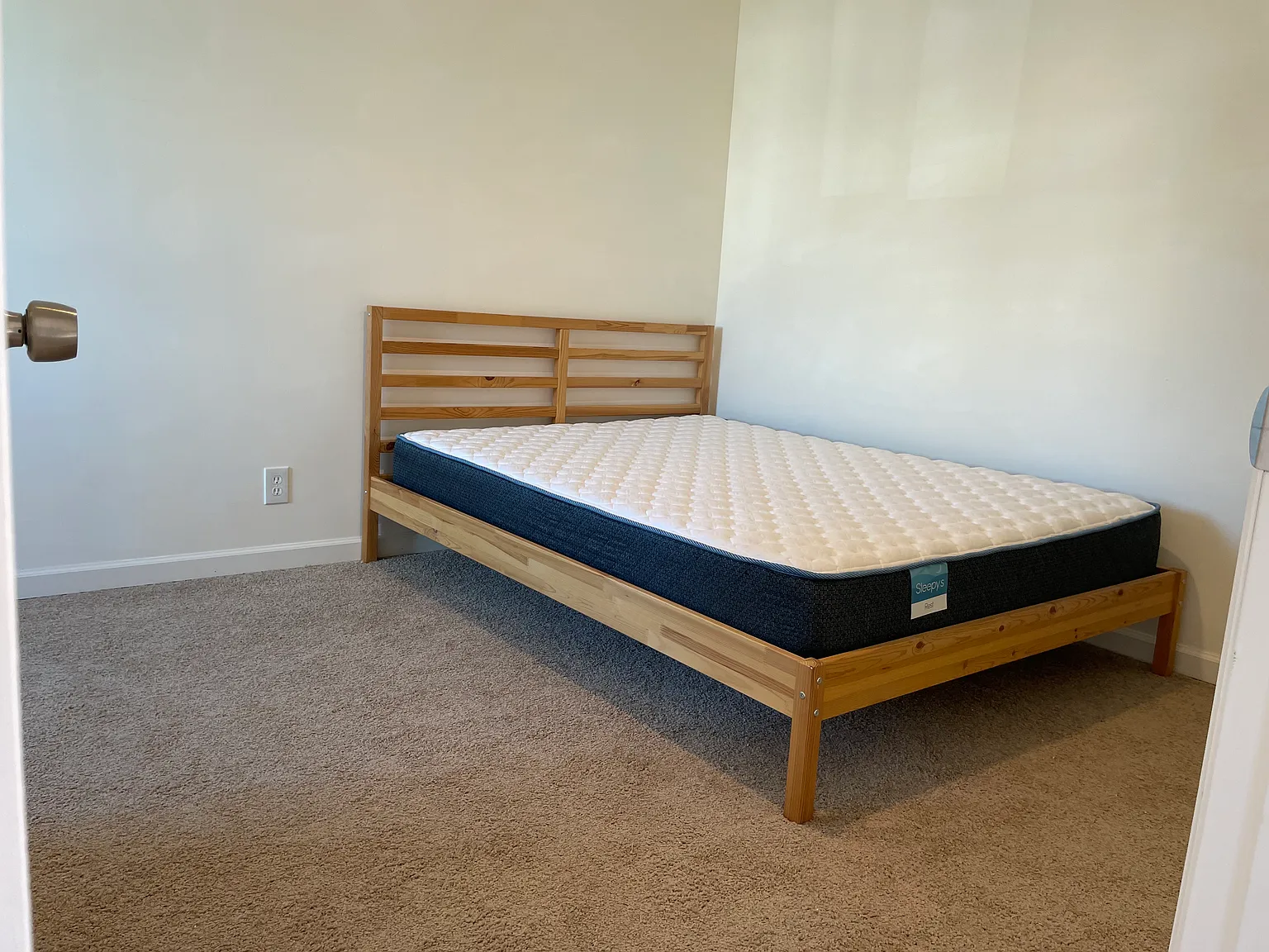 3682 Logan Ave — Photo 4