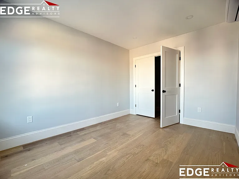 425 Market St #34 — Photo 8