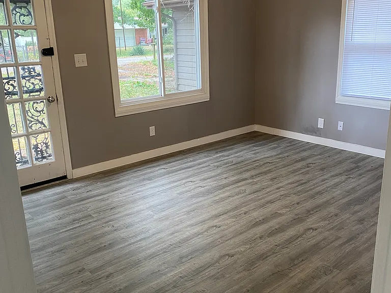 3405 W Starr St — Photo 9