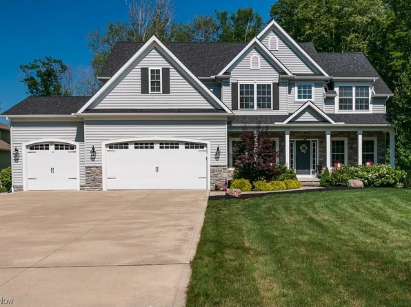 12241 Meredith Ln, Painesville, OH 44077