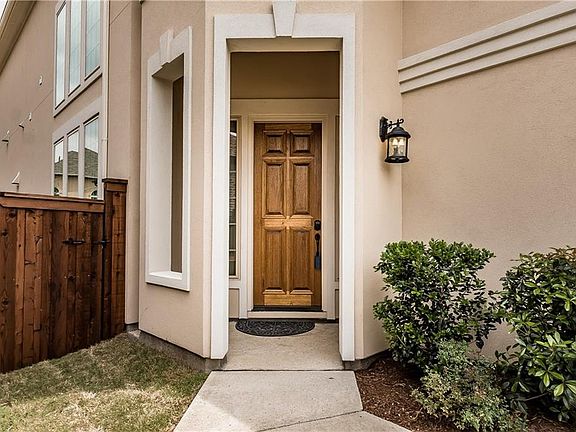 4th image of 2512 Las Palmas Ln