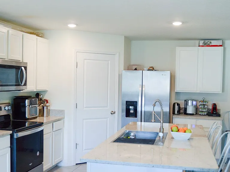 24597 NW 23rd Ln — Photo 3