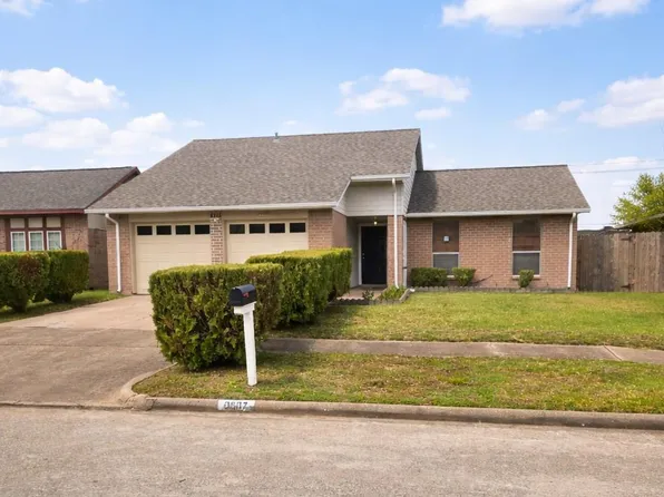 9507 Kingsvalley St, Houston, TX 77075
