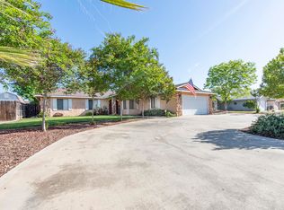 817 W Willow St, Exeter, CA 93221