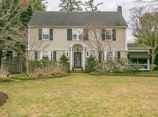 55 Greenfield Ln, Rochester, NY 14610