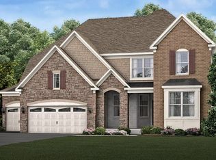 28 Hawthorne Hills Dr, Hawthorn Woods, IL