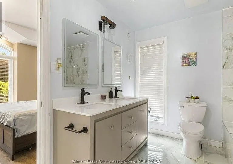 2239 Longfellow Ave — Photo 18