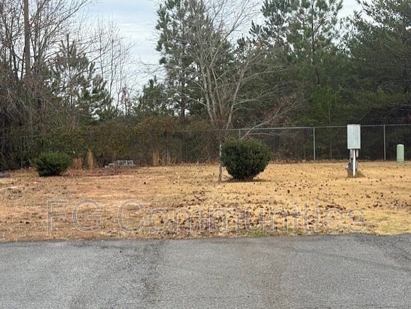 1st image of 5 Riverplace Dr