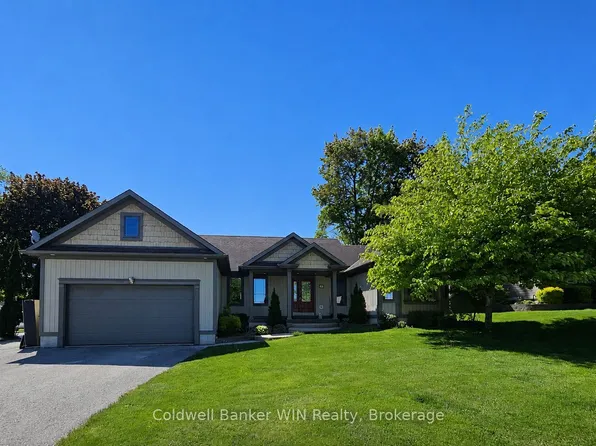 300 Durham St W, Wellington North, ON N0G 2L1