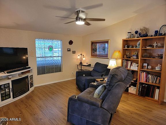 4th image of 3727 N ILLINOIS Avenue