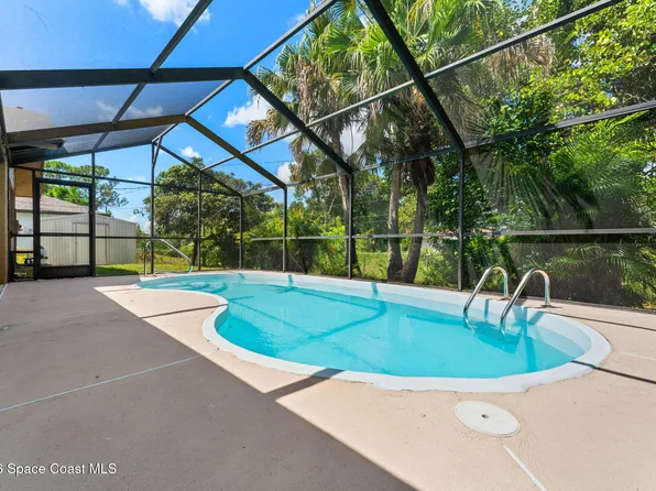 814 Campina Ave SE, Palm Bay, FL 32909