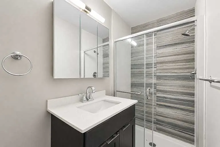 The Glen at Bucks Apartments and Townhomes — Photo 21