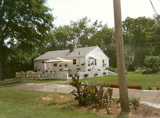 491 Granby Rd, Chicopee, MA 01013