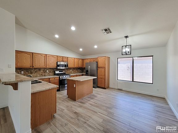 5th image of 15654 W Carmen Dr