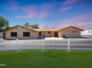 1860 S Lindsay Rd, Gilbert, AZ 85295