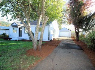 1265 E Madison Ave, Cottage Grove, OR 97424