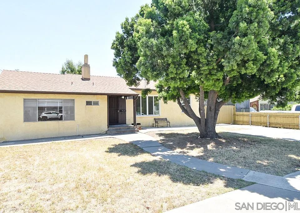 1st image of 4779 Harbinson Ave