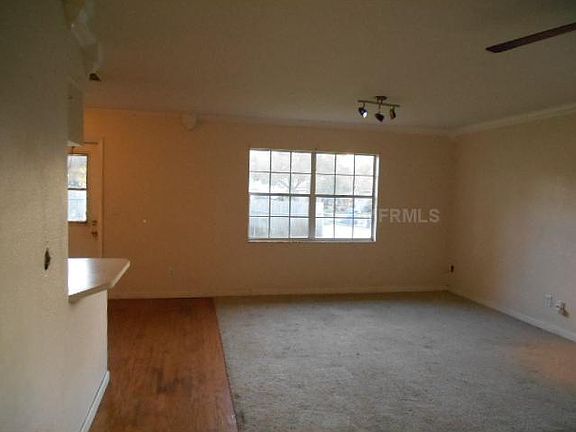 3rd image of 212 Summer View Dr