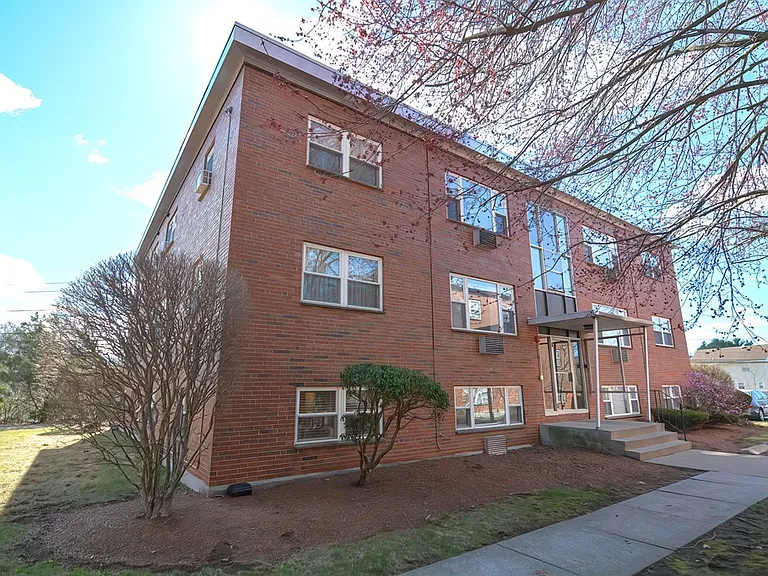 1105 Lexington St #11-1 — Photo 1