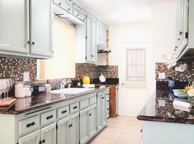 1112 N Columbus Ave, Glendale, CA