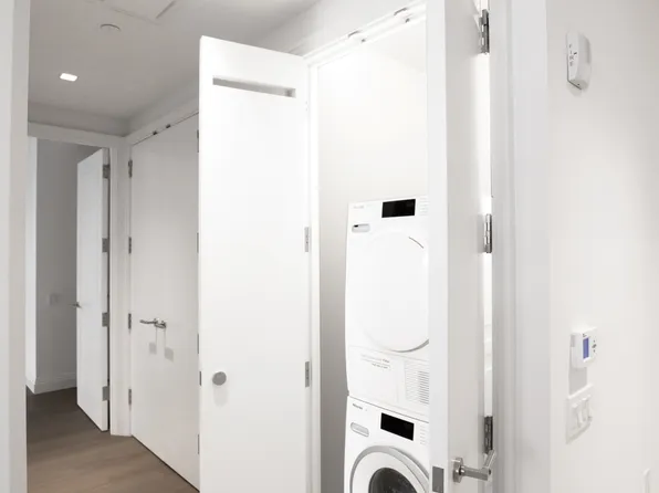 1 Wall Street image 11 of 13