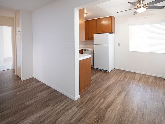 5th image of 4066 Albatross St APT 6