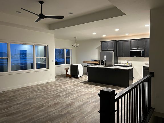 4th image of 1967 Park Ave #1